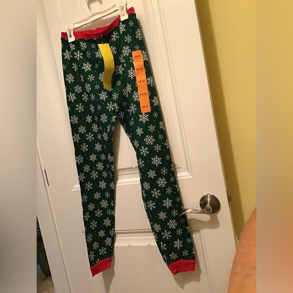 Nap Chat Youth Snowflake Pajama Set (2 Pair) - Picture 6 of 11